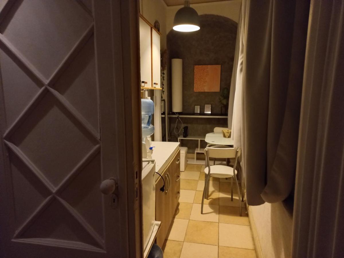 3 Con Balcones Y Alem Chic Monoambiente Y Estudio Para 1 3 Apartment *
